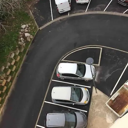 Le Marty 53 Un Balcon Sur La Centre Historique Διαμέρισμα Σετ