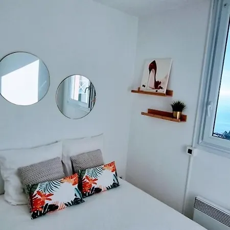 Διαμέρισμα Le Marty 53 Un Balcon Sur La Centre Historique Σετ